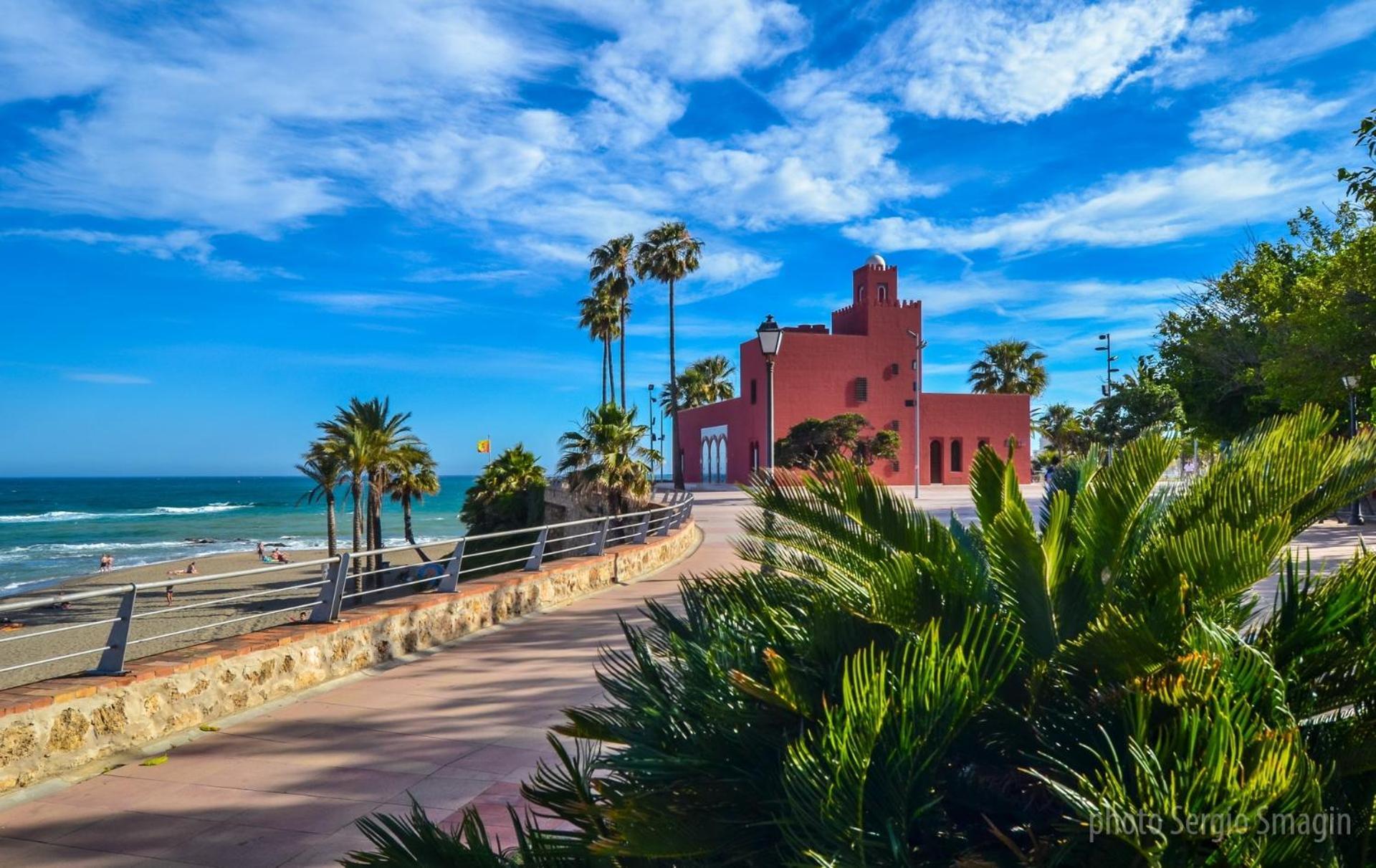 Los Patos I Apartamentos - Segunda Linea De Playa - Parking Gratis - Piscina Benalmádena Kültér fotó